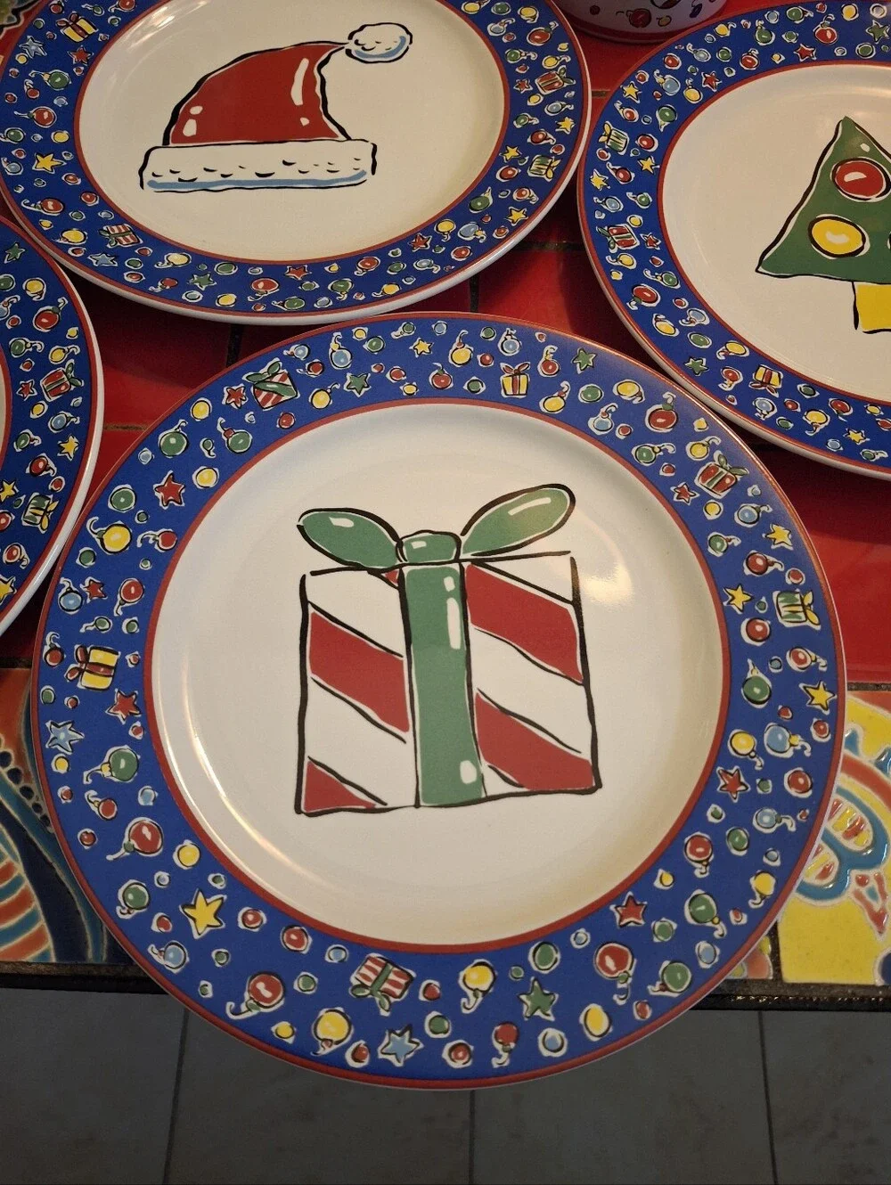 Block Basics Christmas Party Mugs & Plates 8